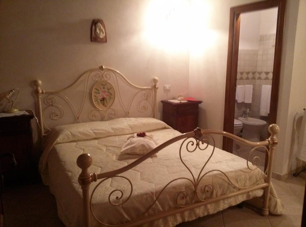 B&B Il Tulipano Sul Lago Colle di Tora Room photo